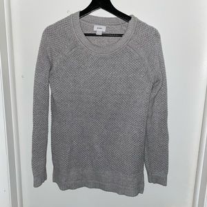 Old Navy Woman’s Crew Neck Sweater Size S